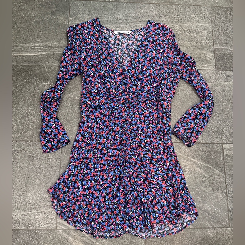 Zara Pink Long Sleeve Sundress with V-Neck